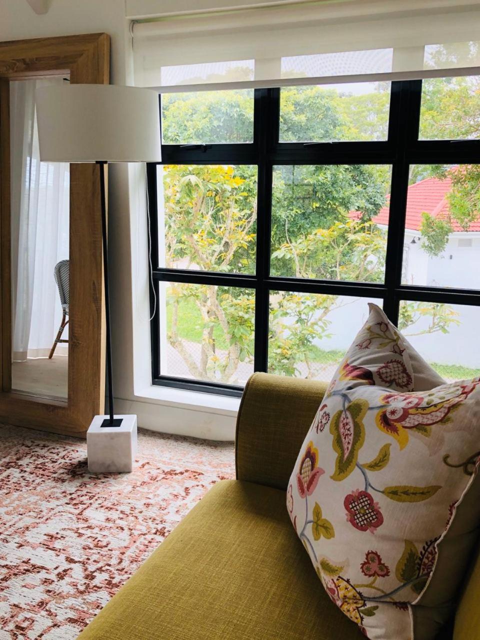 African Flame Apartment นิสนา ภายนอก รูปภาพ