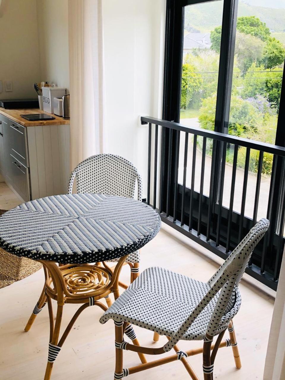 African Flame Apartment นิสนา ภายนอก รูปภาพ